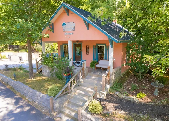 Cliff Cottage Inn, Downtown Bed & Breakfast